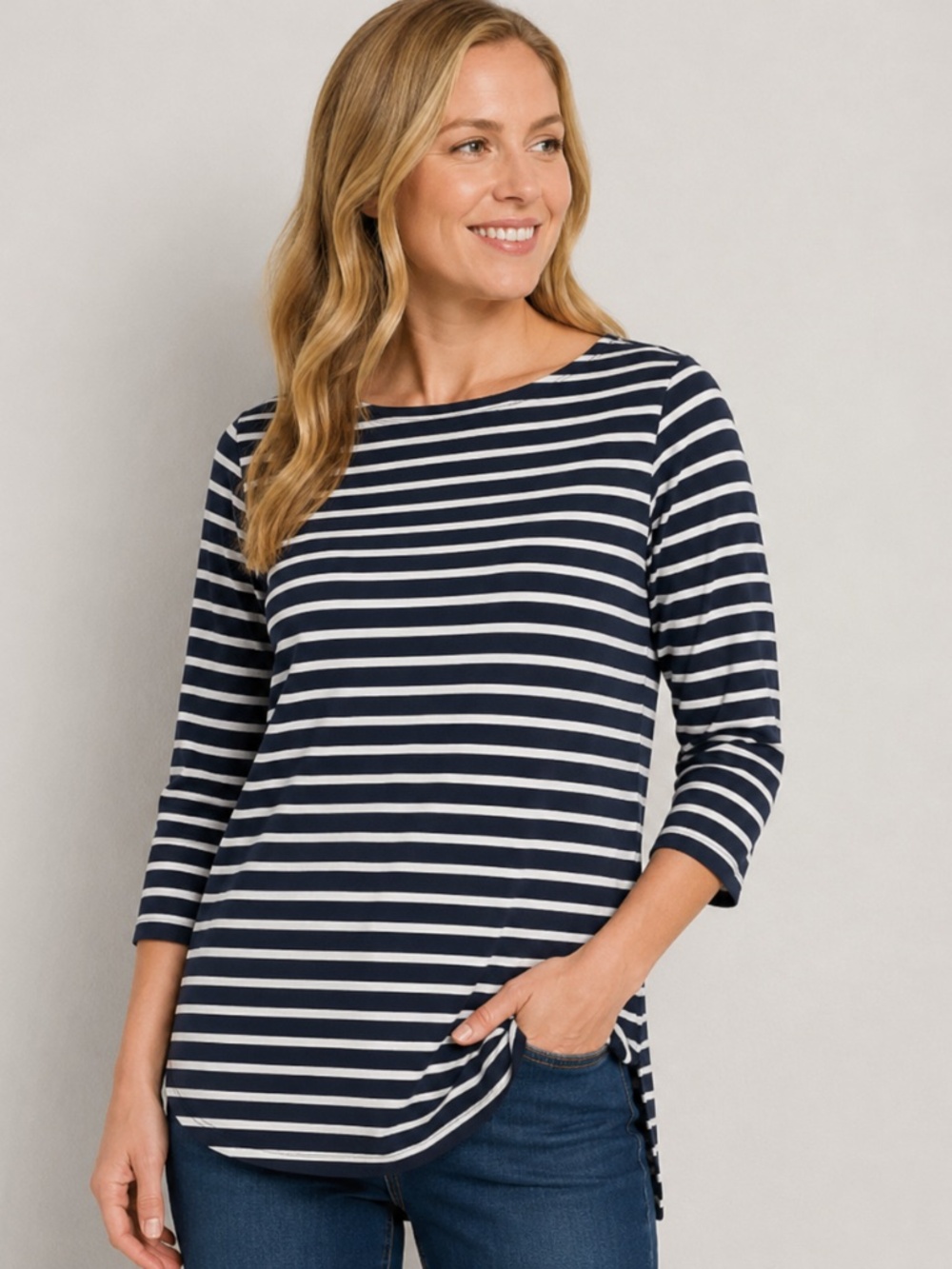 Duluth Trading Co. Women's Longtail Tunic T 3/4 Sleeve Navy/White | Small